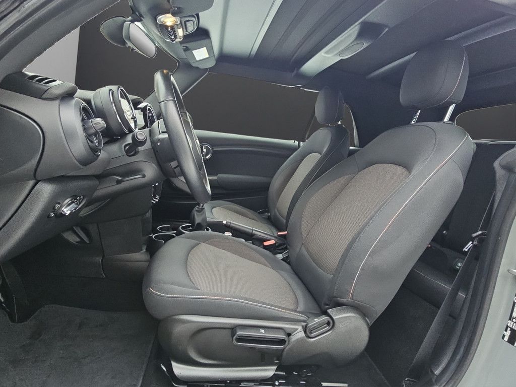 MINI One Cabrio 2022