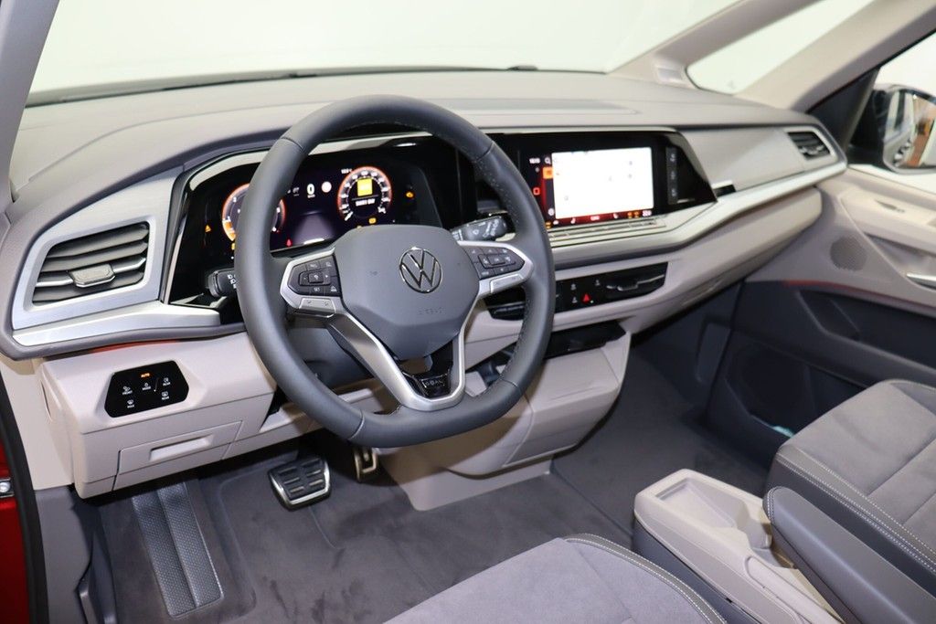 Volkswagen T7 Multivan 2025