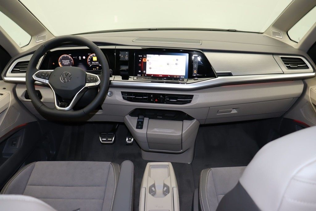 Volkswagen T7 Multivan 2025