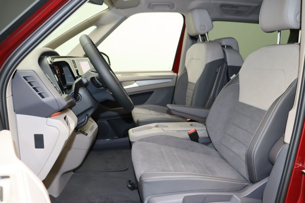 Volkswagen T7 Multivan 2025