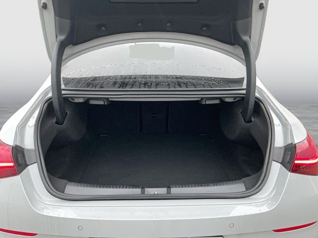 Mercedes-Benz CLA 200 2025