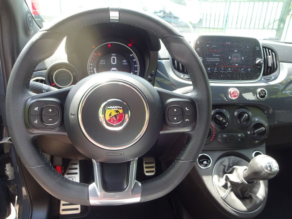 Abarth 595 2021