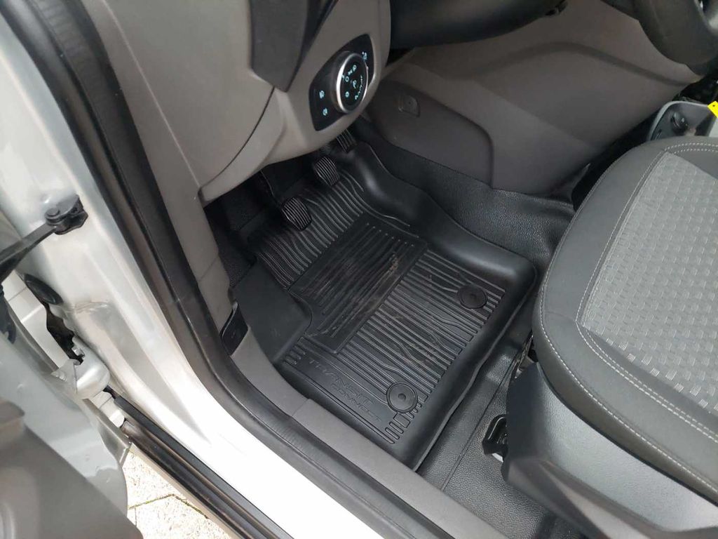 Ford Transit Connect 2023