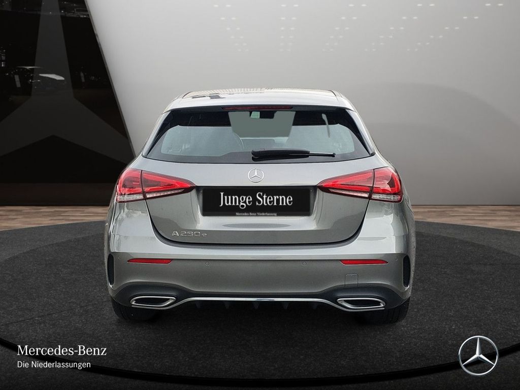 Mercedes-Benz A 250 2021