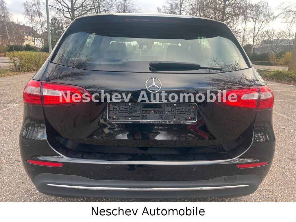 Mercedes-Benz B 180 2022