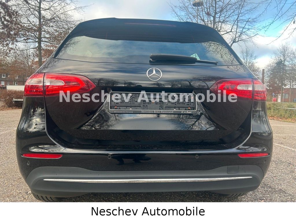 Mercedes-Benz B 180 2022