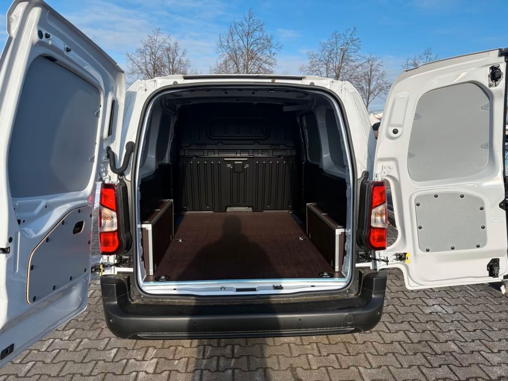 Opel Combo 2025