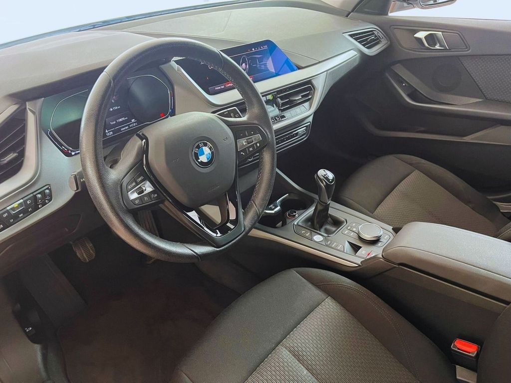 BMW 118 2021