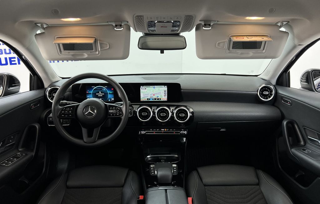Mercedes-Benz A 180 2021