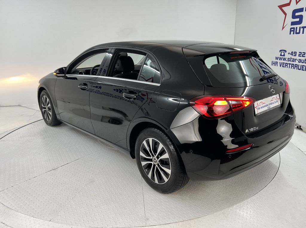 Mercedes-Benz A 180 2021
