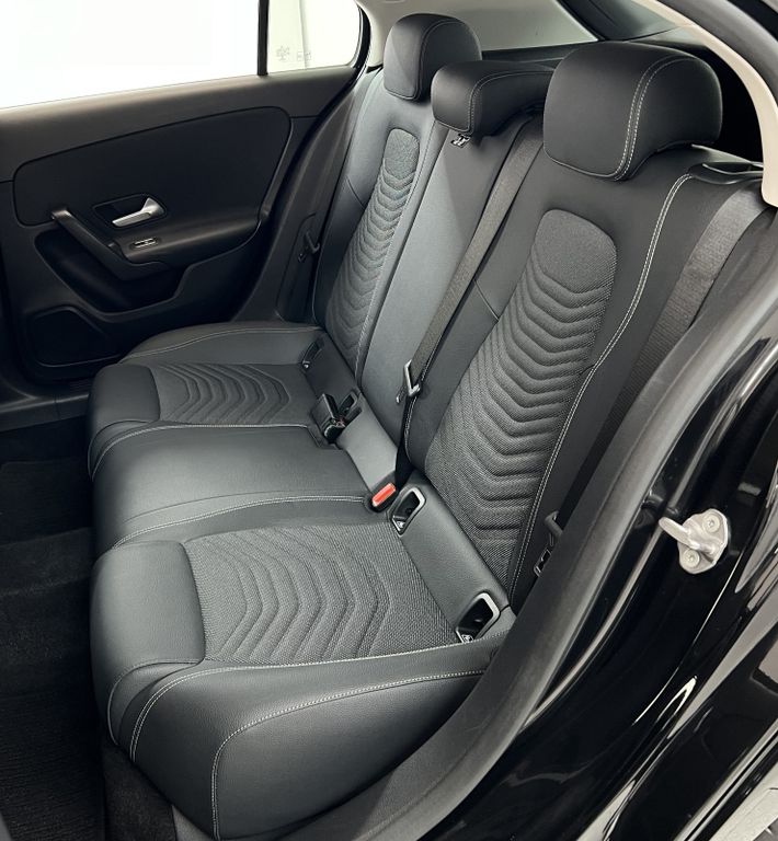 Mercedes-Benz A 180 2021