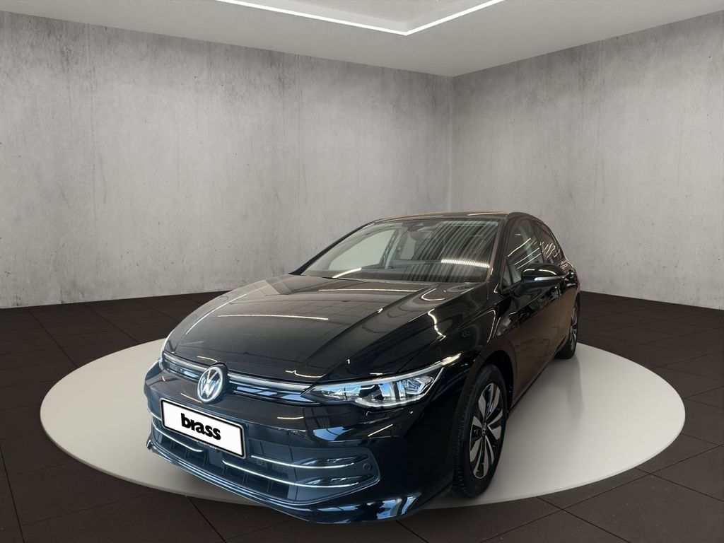 Volkswagen Golf 2024