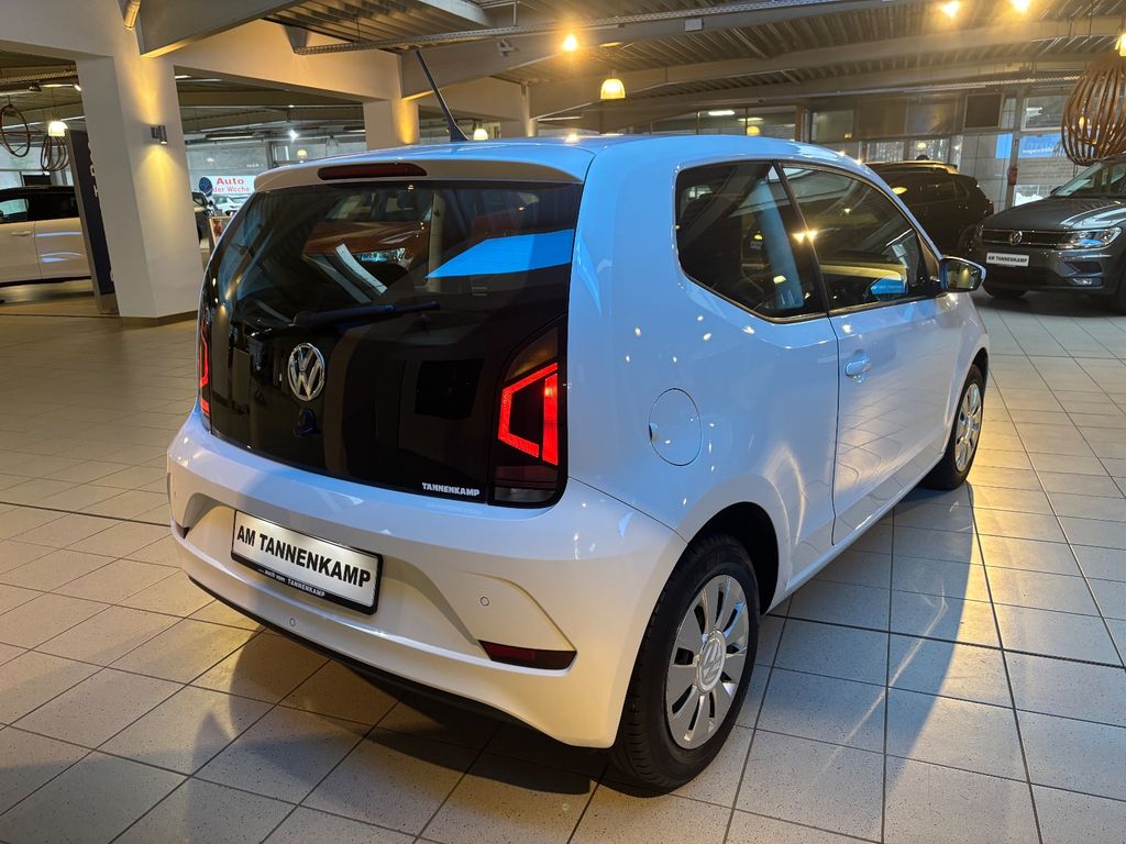 Volkswagen up! 2018