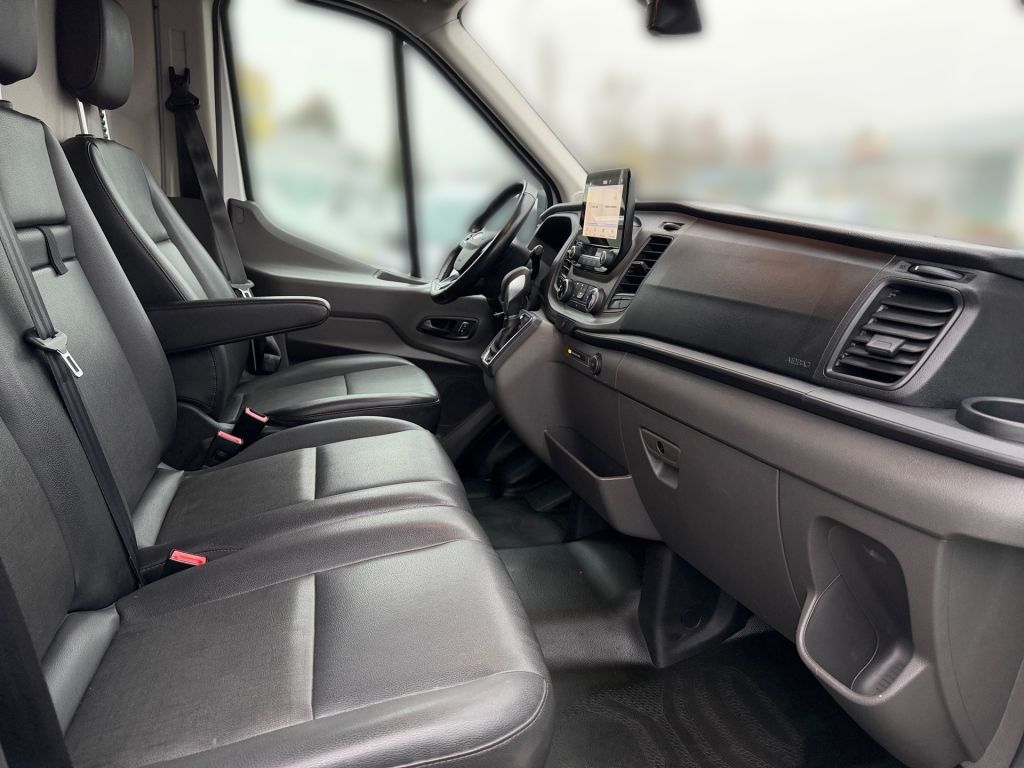 Ford Transit 2021
