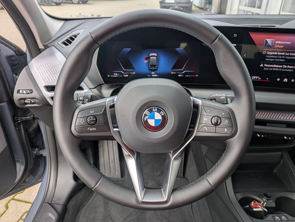 BMW 120 2024
