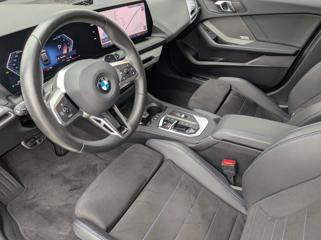 BMW 118 2024