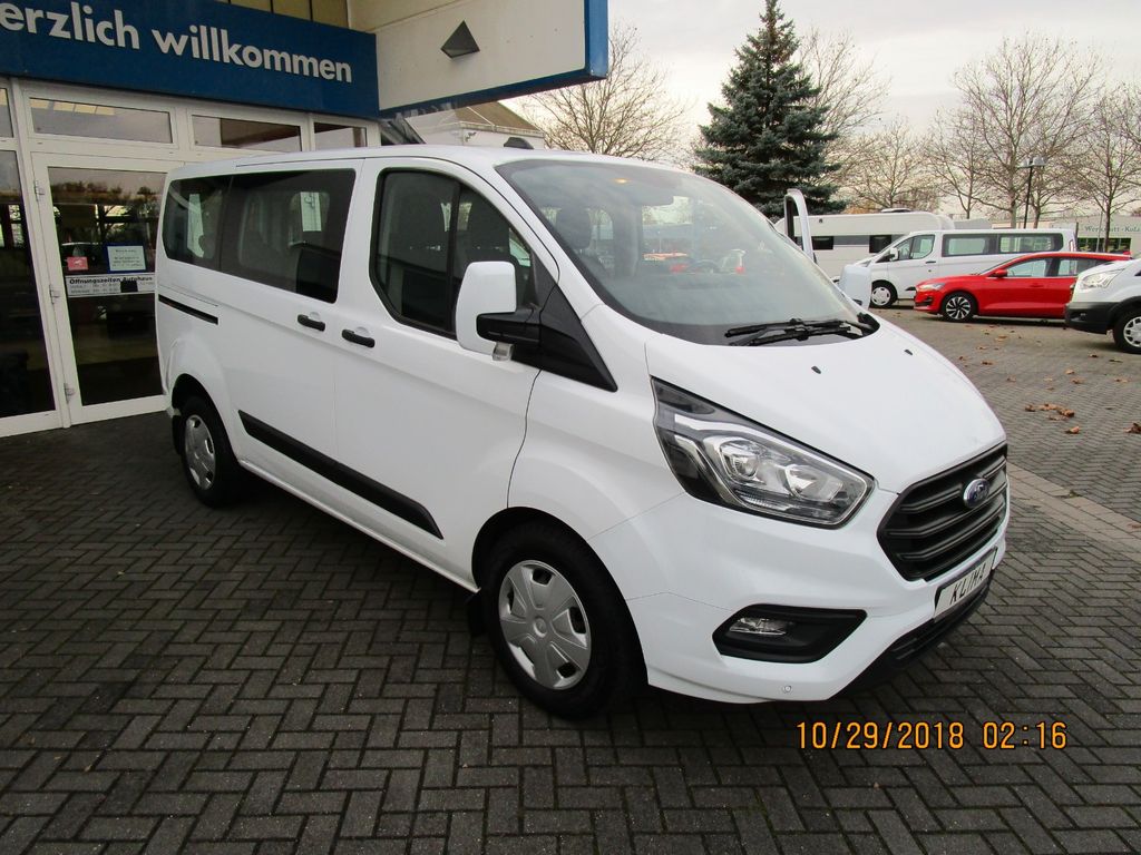 Ford Tourneo Custom 2020