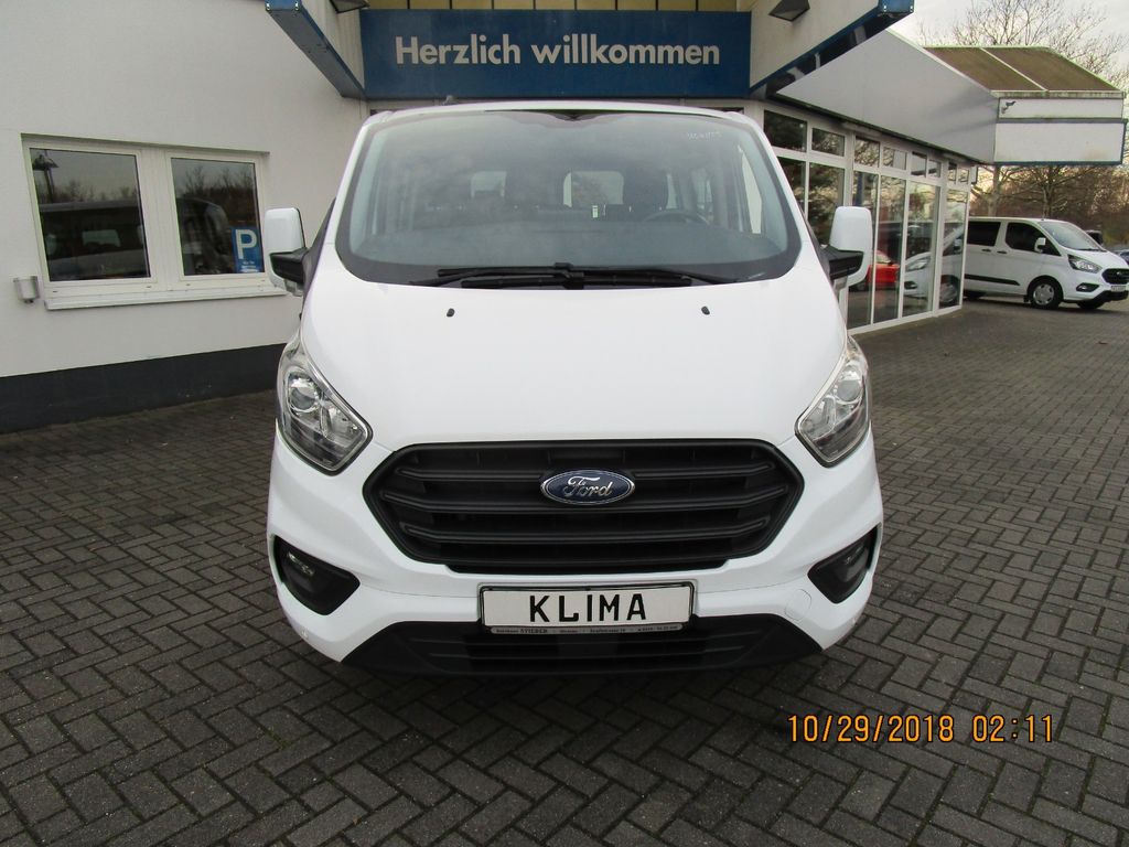 Ford Tourneo Custom 2020