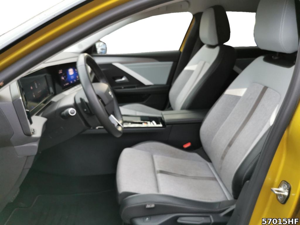 Opel Astra 2022