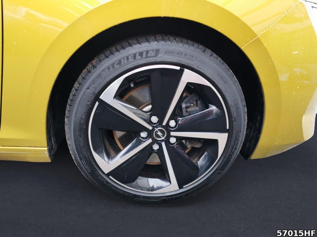 Opel Astra 2022