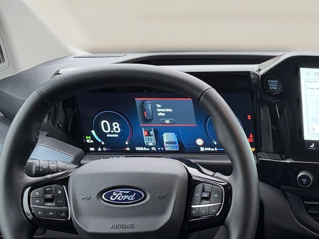 Ford Tourneo Custom 2025