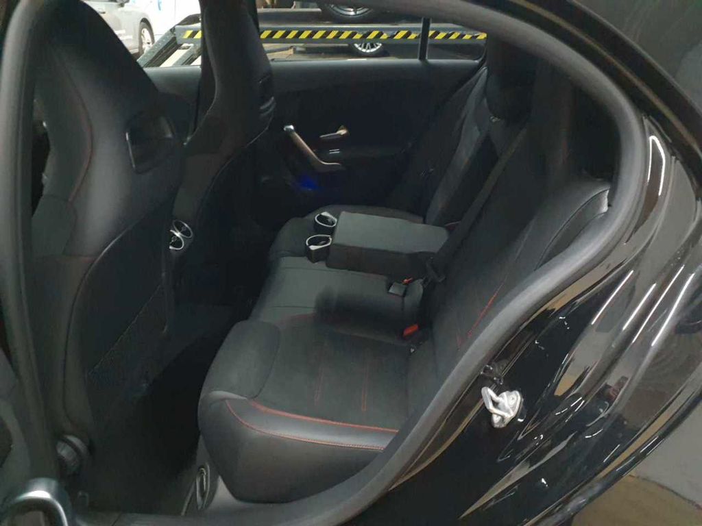 Mercedes-Benz A 200 2022