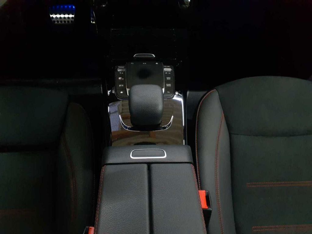 Mercedes-Benz A 200 2022