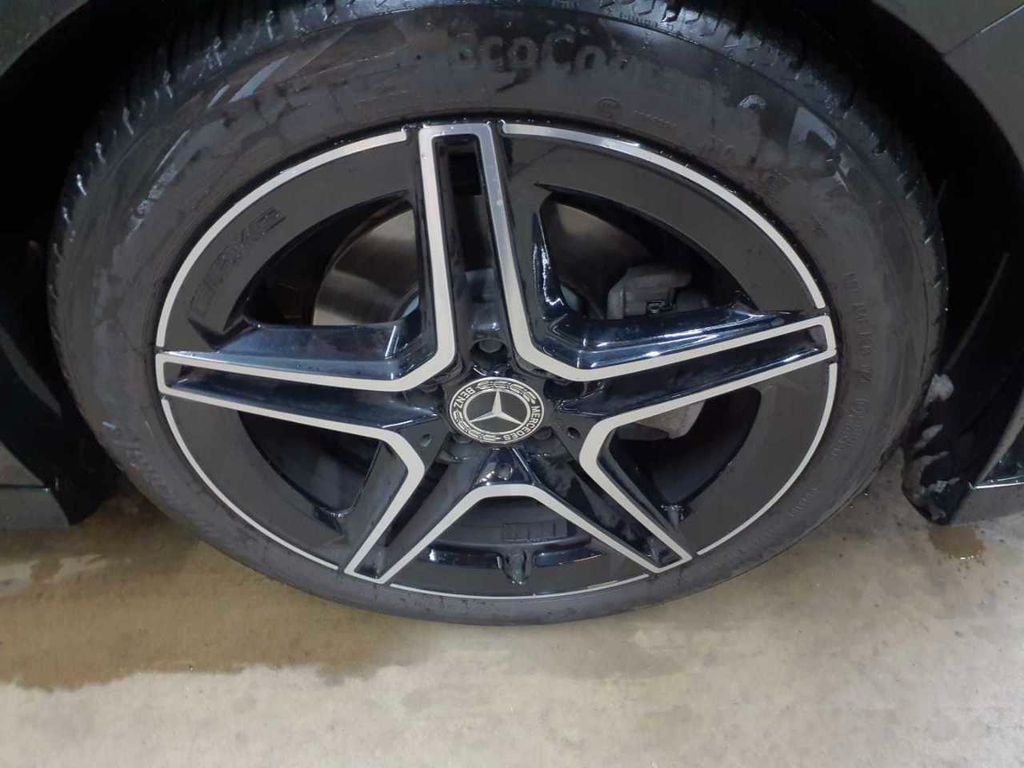 Mercedes-Benz A 200 2022