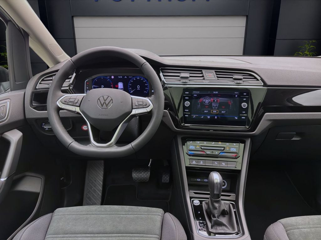 Volkswagen Touran 2025