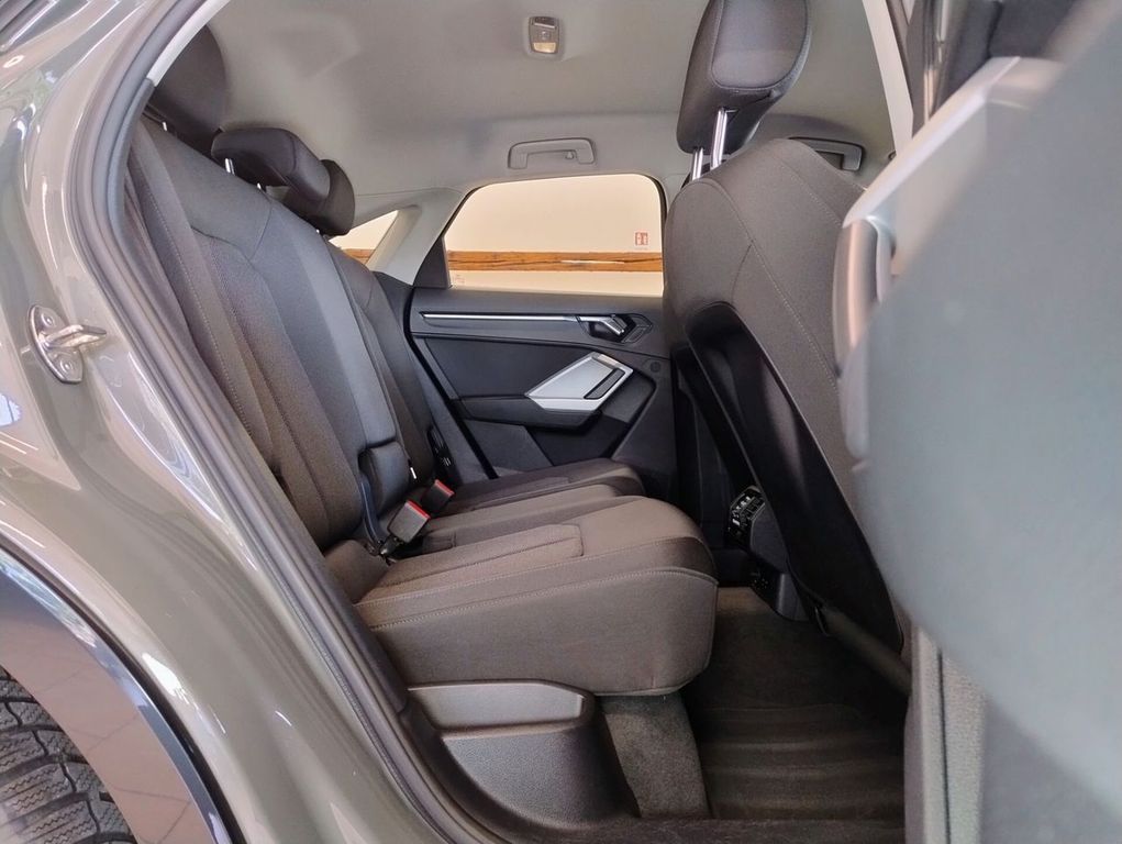Audi Q3 2021