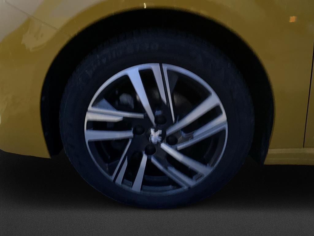 Peugeot 208 2023