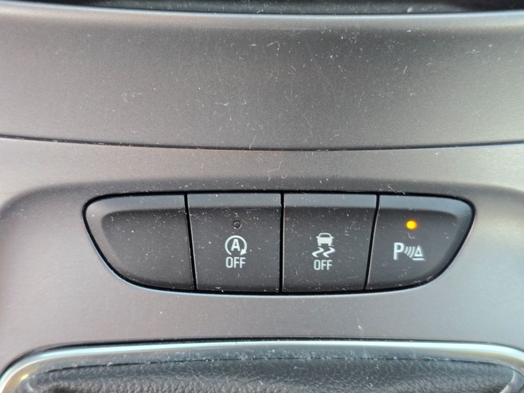 Opel Astra 2021