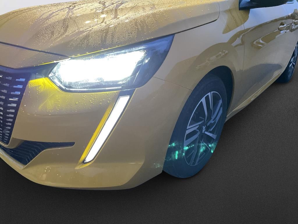 Peugeot 208 2023
