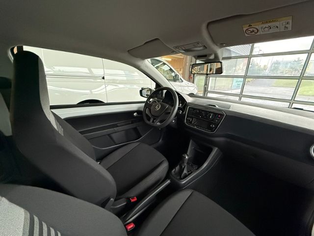 Volkswagen up! 2022
