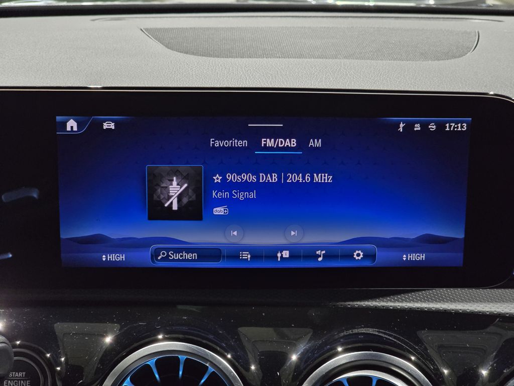 Mercedes-Benz CLA 200 2023