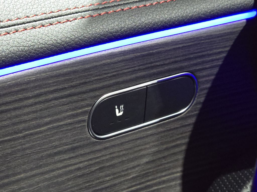 Mercedes-Benz CLA 200 2023