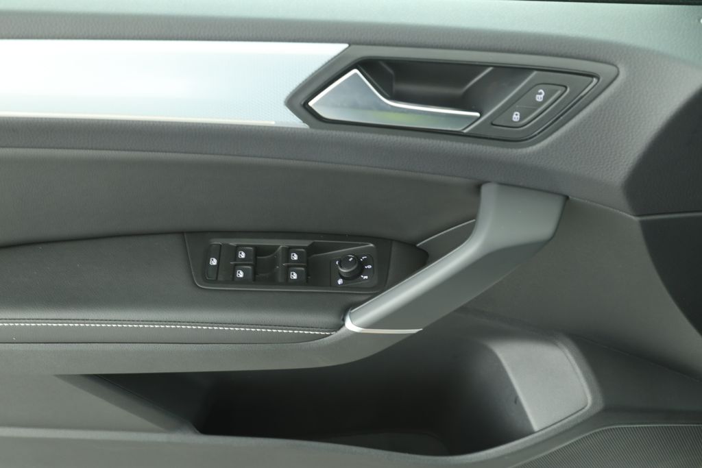 Volkswagen Touran 2025