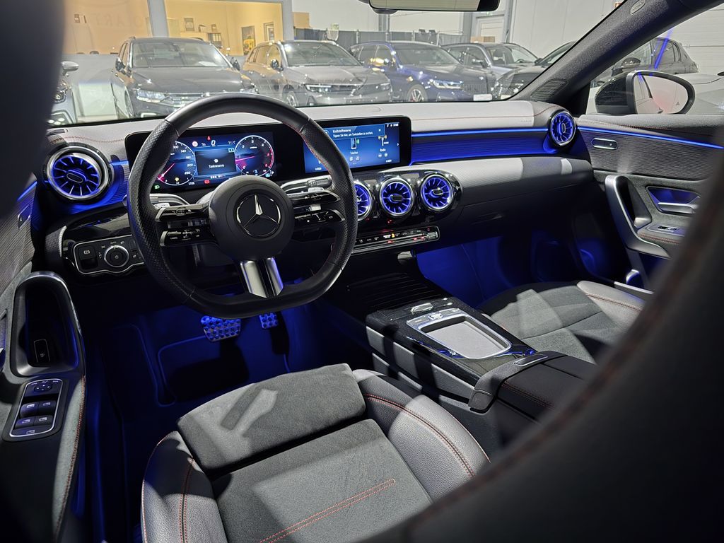 Mercedes-Benz CLA 200 2023