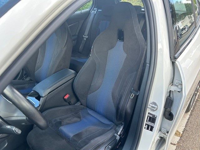 BMW 118 2021