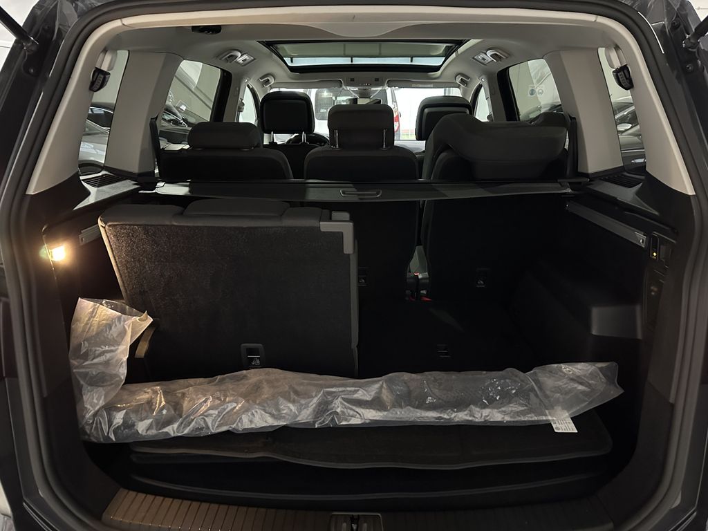 Volkswagen Touran 2021