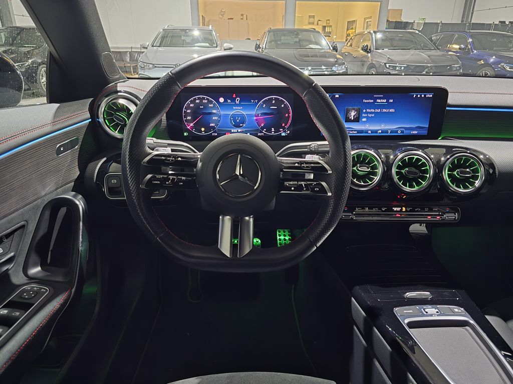 Mercedes-Benz CLA 200 2023