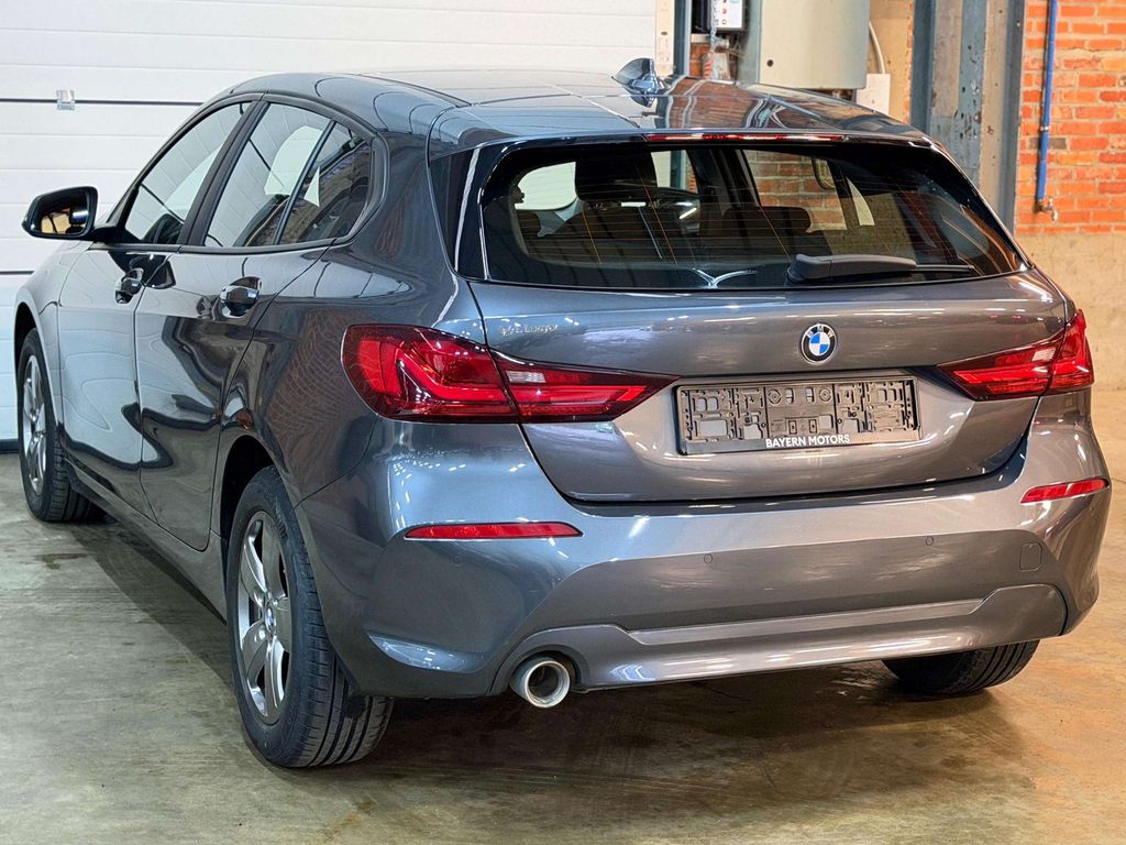 BMW 116 2021