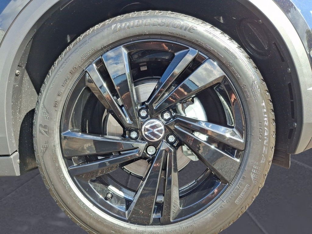 Volkswagen T-Roc 2025