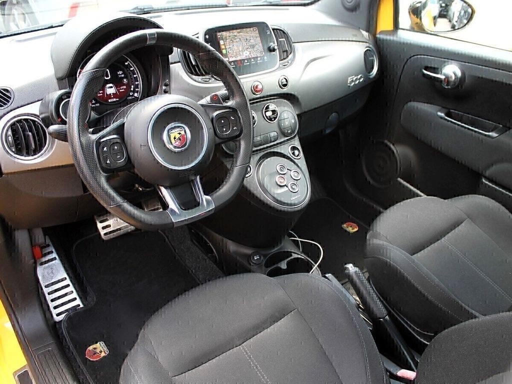 Abarth 595 2018