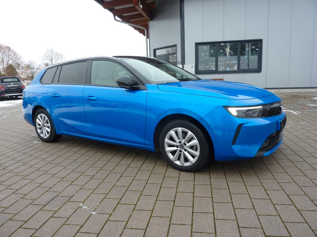Opel Astra 2024