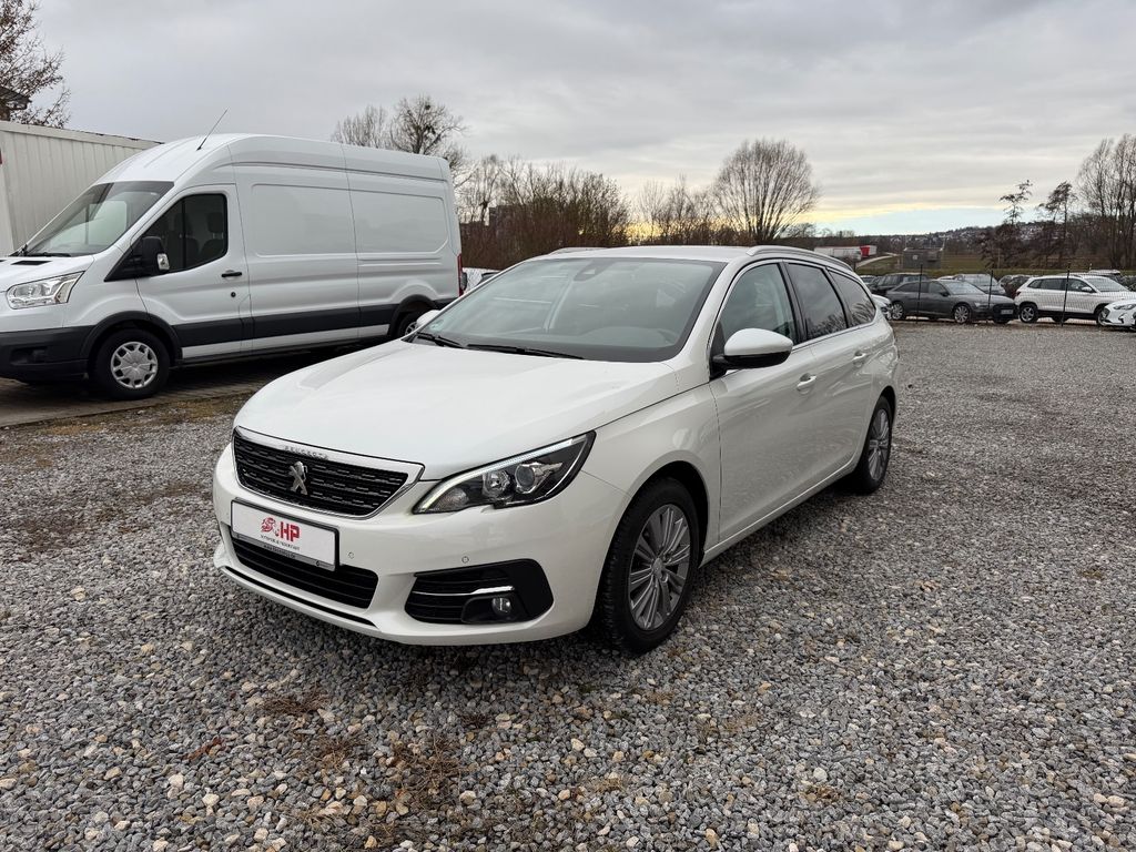 Peugeot 308 2021