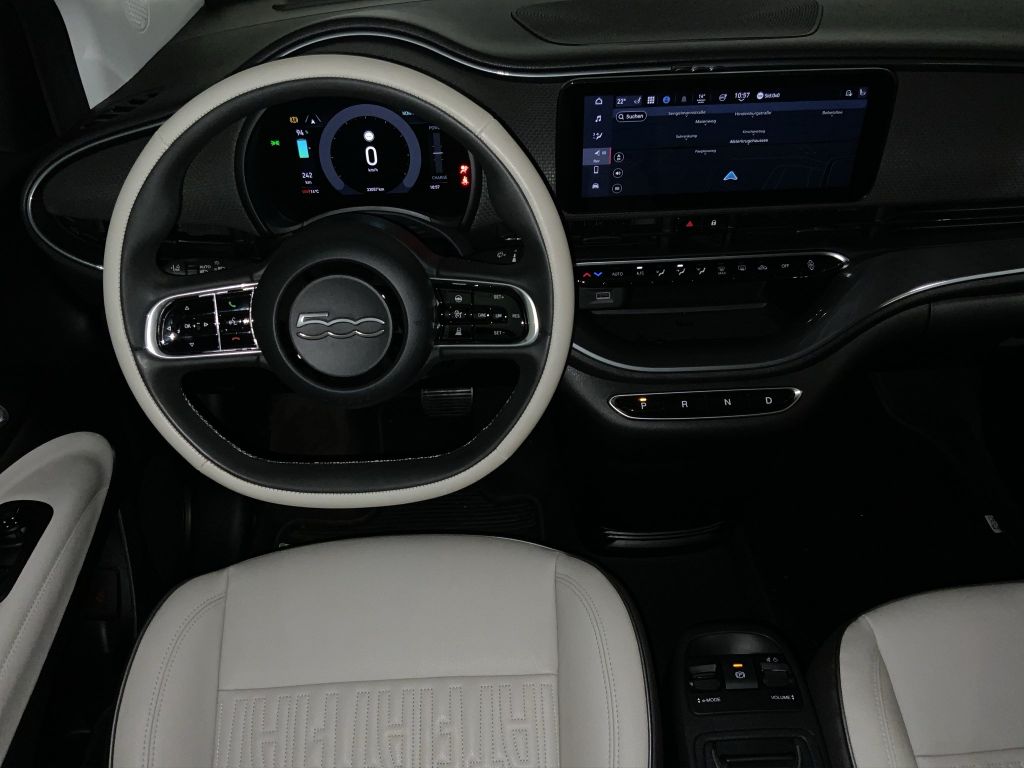 Fiat 500e 2023