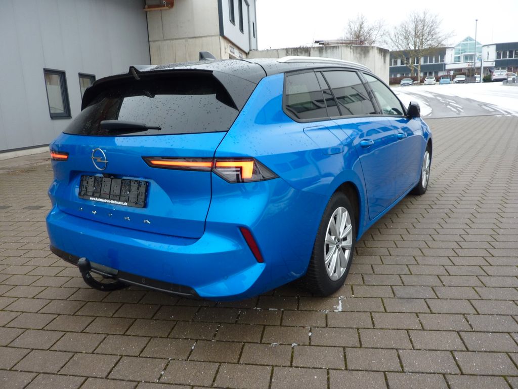 Opel Astra 2024