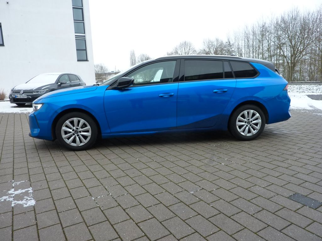 Opel Astra 2024