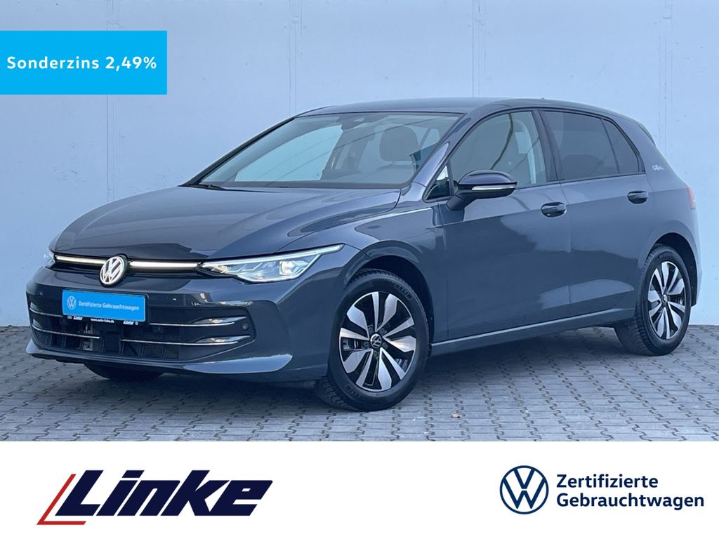 Volkswagen Golf 2025